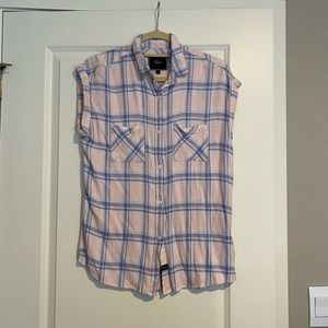 Rails Short-Sleeve Plaid Button Down,Pink/Blue, Size Small (EUC)